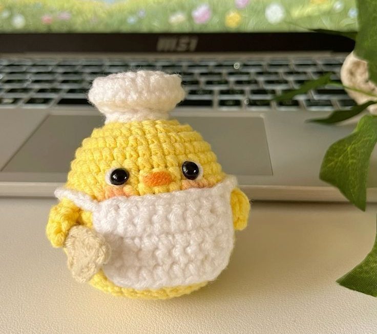 Quà tặng len handmade 2025
